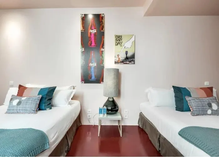 Appartamento Modern And Bright 2bd For 11 Guests In Le Marais!