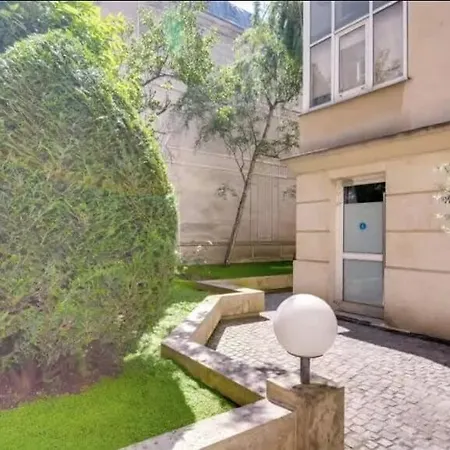 Apartamento Modern And Bright 2bd For 11 Guests In Le Marais! Paris